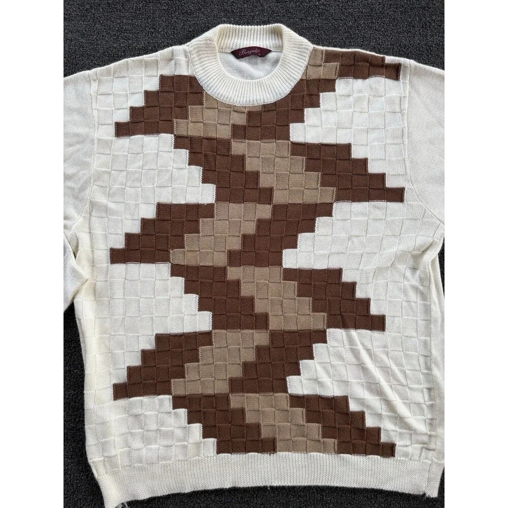 Vintage Bergati Geometric Basket Weave Knit Sweater Men’s XL — Fraying at Hem‎